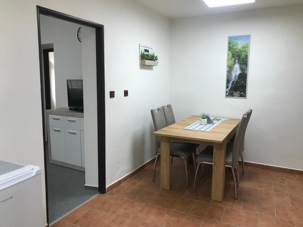 Cyklo-Moto apartmán Lomnice nad Lužnicí Exteriér fotografie